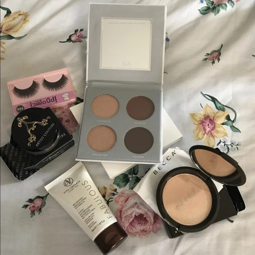 Becca Bundle
